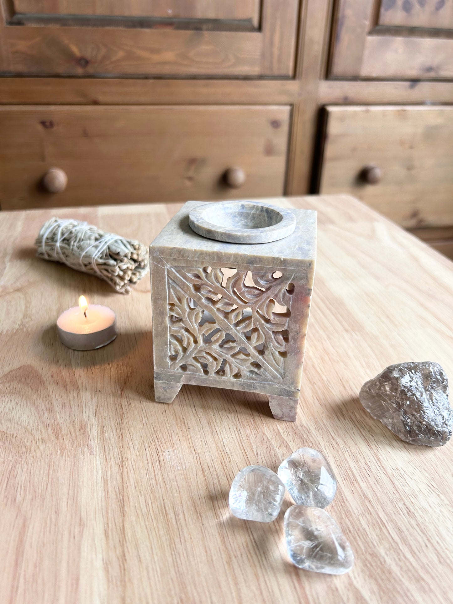 Moroccan Arch Cutout Soapstone Burner