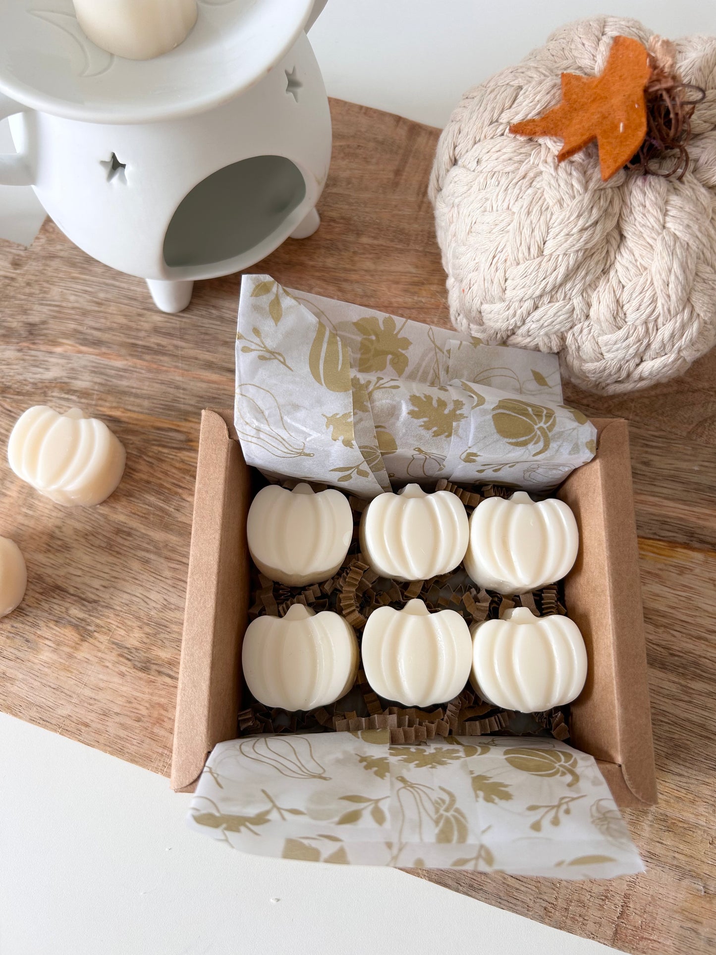 Pumpkin Shaped Wax Melts - 6 Per Pack - Soy Wax